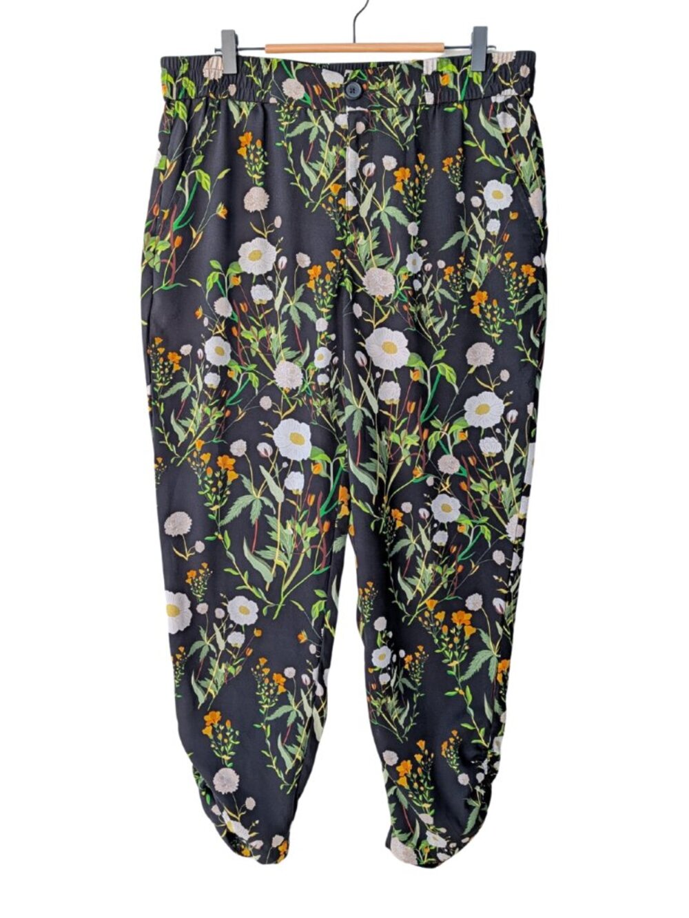 Cabi Black Floral Chi Chi Trouser Pants Size L